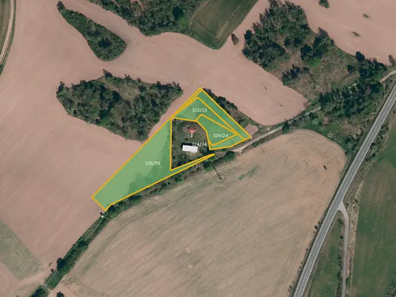 Prodej pole 7413 m², Oslavička – náhled fotky 1
