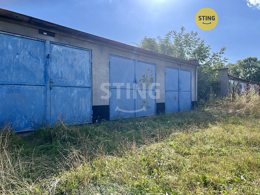 Pronájem garáže 20 m², Pardubice – fotka 1 z 3