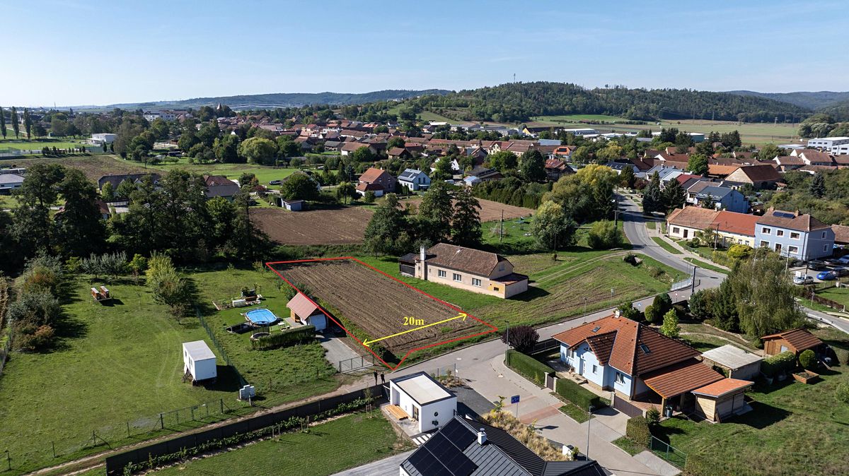 Prodej stavebního pozemku 1101 m², Drásov – fotka 1 z 3