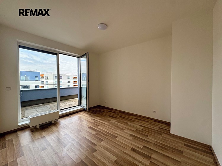 Квартира 2+kk в оренду, 45 м² (8 з 14)