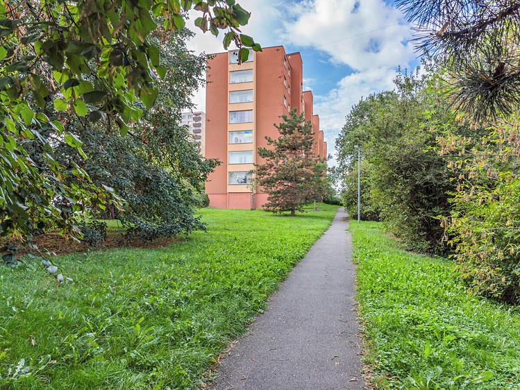 Квартира 4+kk на продаж, 78 м² (23 з 24)