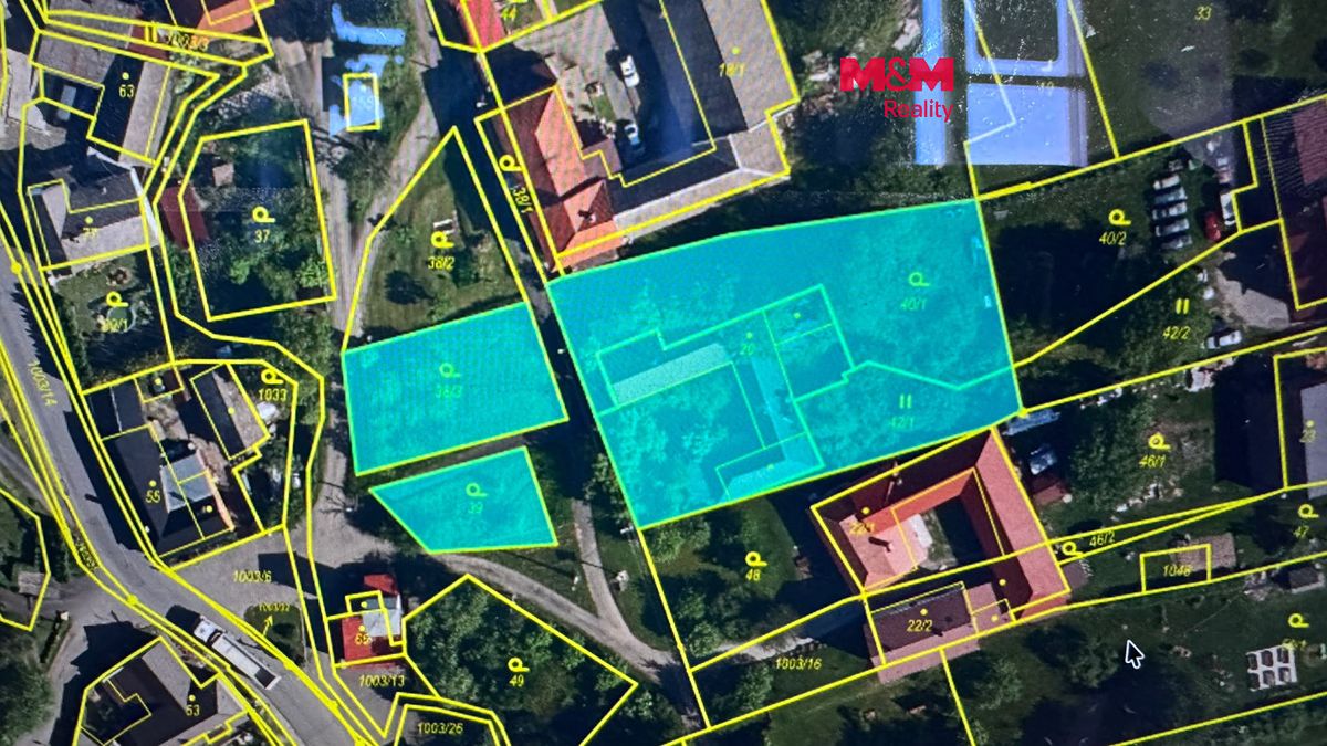 Prodej stavebního pozemku 2707 m², Klokočí – fotka 1 z 3