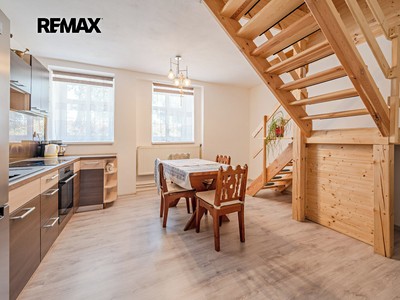 Будинок на продаж, 150 м² (3 з 34)