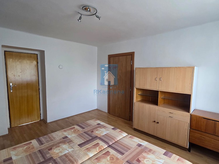 Квартира 3+1 в оренду, 73 м² (10 з 17)