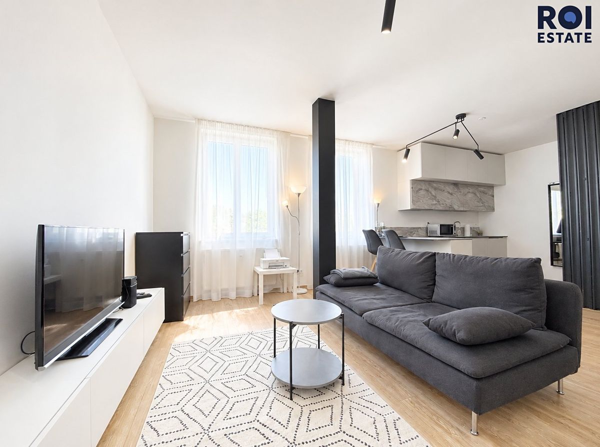 Pronájem bytu 1+kk 37 m²