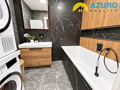 Pronájem bytu 3+1, 66 m² (2 z 17)
