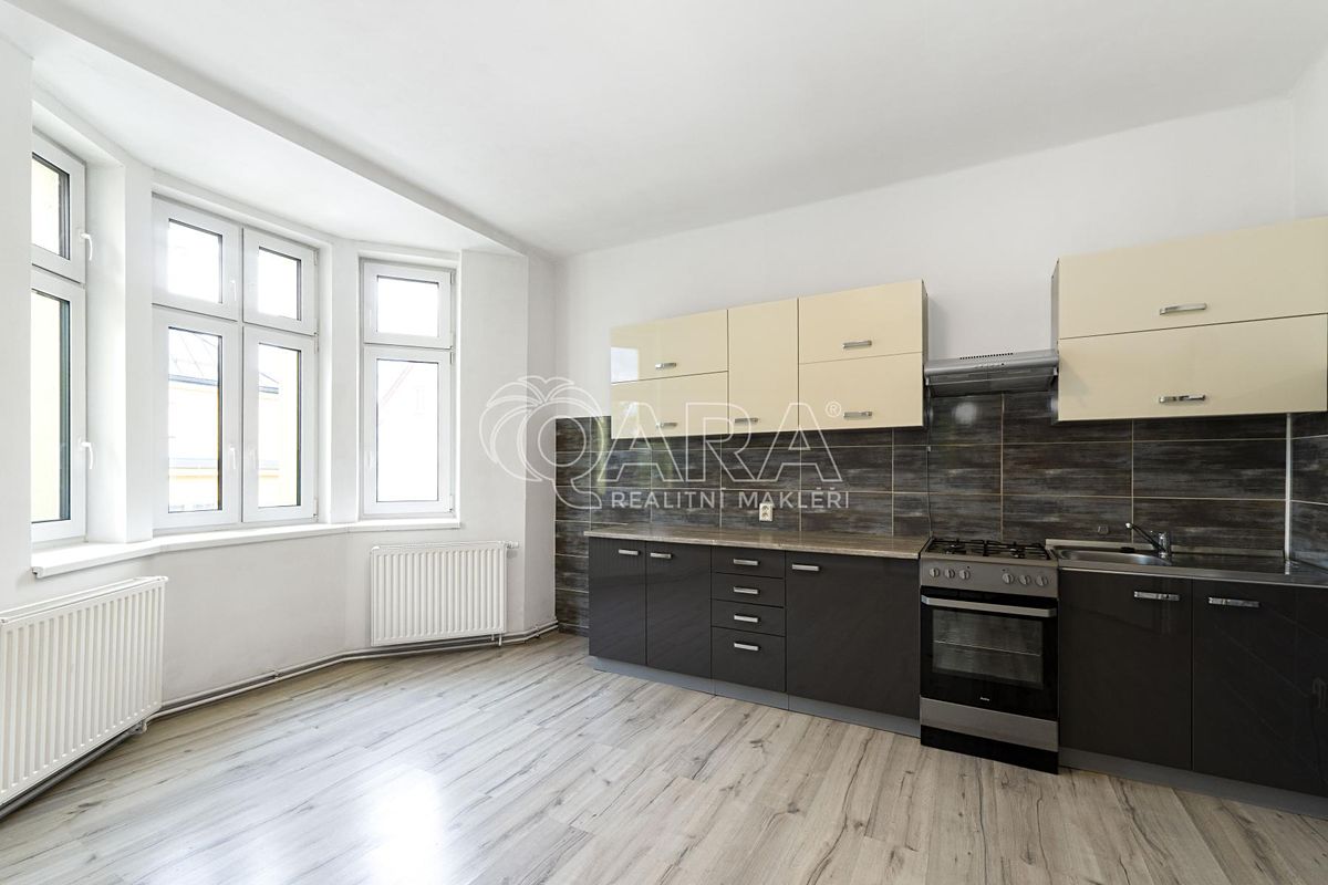 Pronájem bytu 2+1 57 m²
