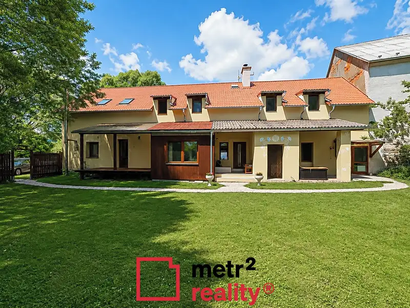 Prodej komerční nemovitosti 400 m², Bouzov – náhled fotky 1