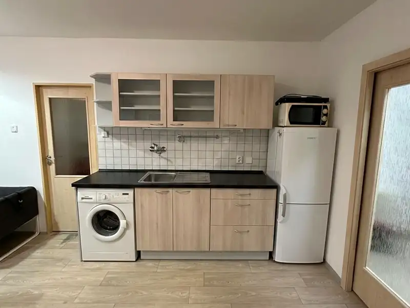 Prodej bytu 1+kk 32 m², Děčín – náhled fotky 2