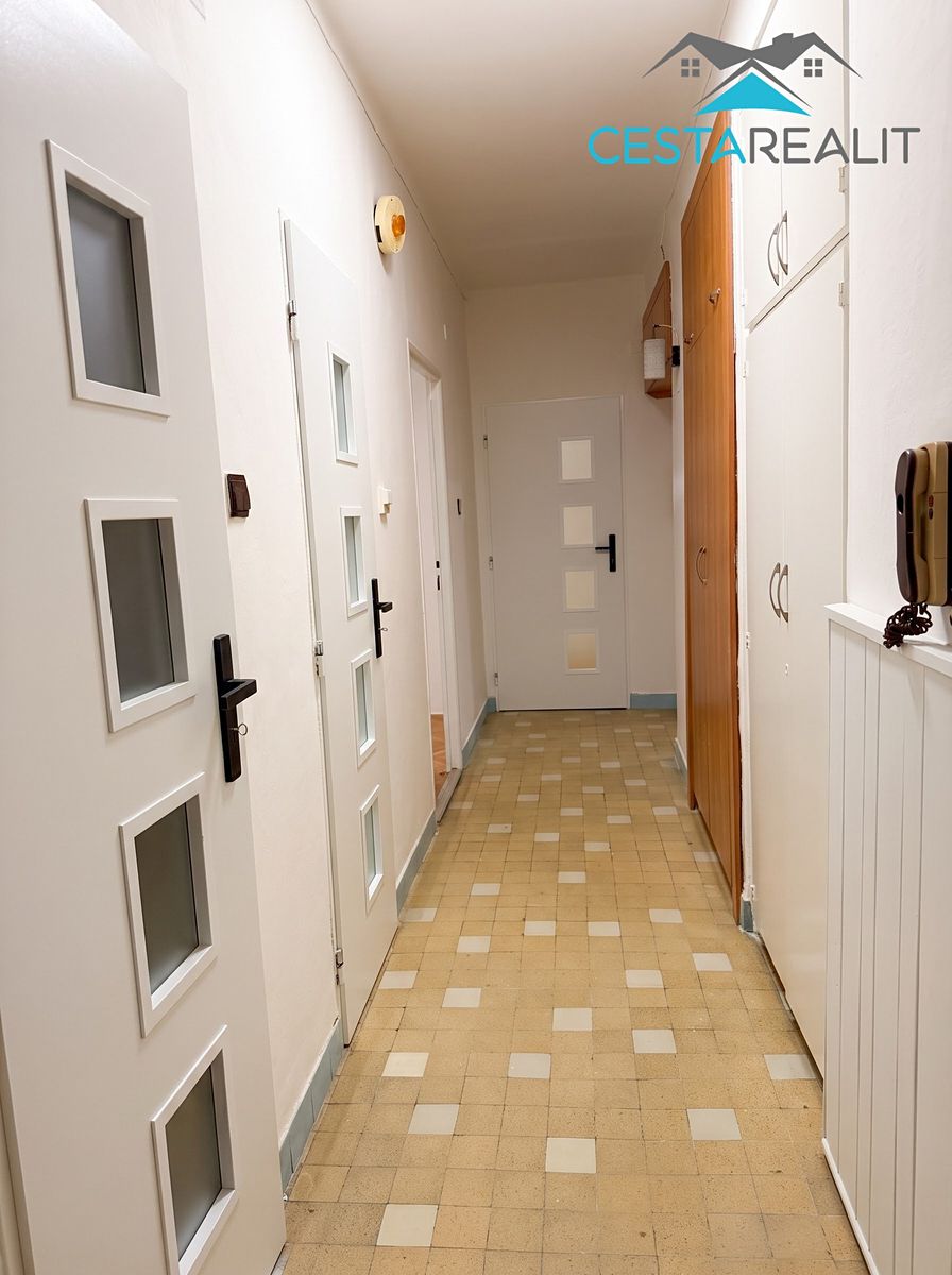 Prodej bytu 3+1 66 m², Ostrava – fotka 1 z 3