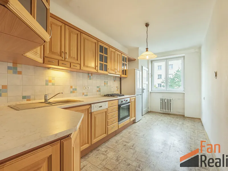 Prodej bytu 3+1, 92m², Pelhřimovská ul. Praha 4 - Michle