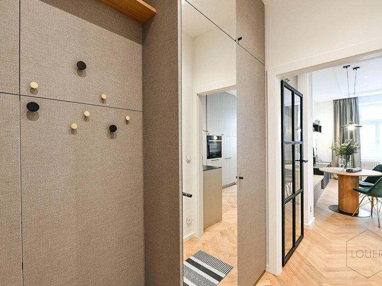 Квартира 1+kk в оренду, 26 м² (6 з 9)