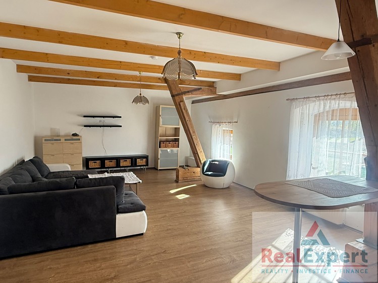 Prodej komerčního prostoru, 3 277 m² (20 z 49)