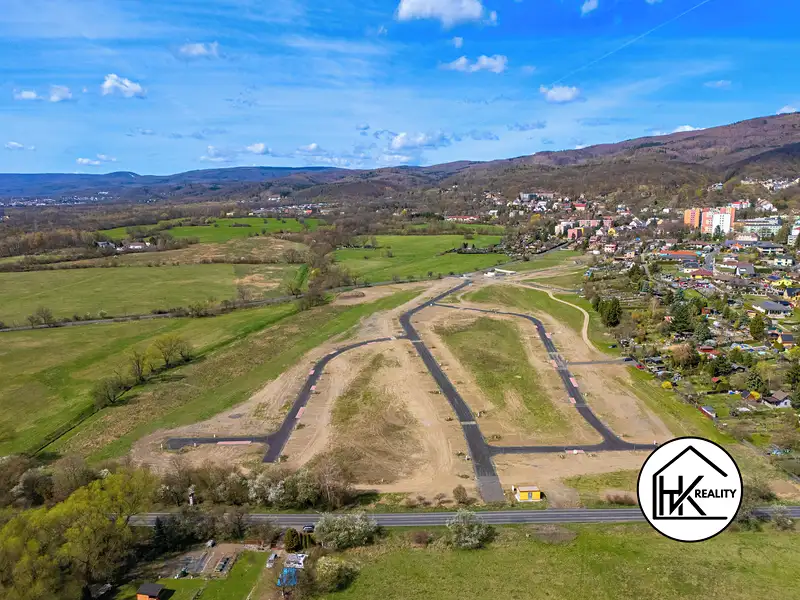 Prodej stavebního pozemku 955 m², Krupka – náhled fotky 3