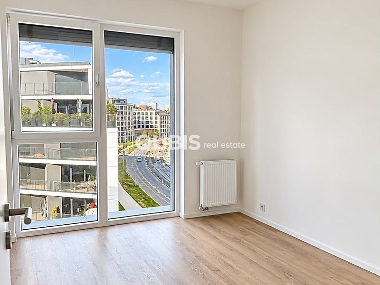 Pronájem bytu 3+kk, 119 m² (4 z 18)