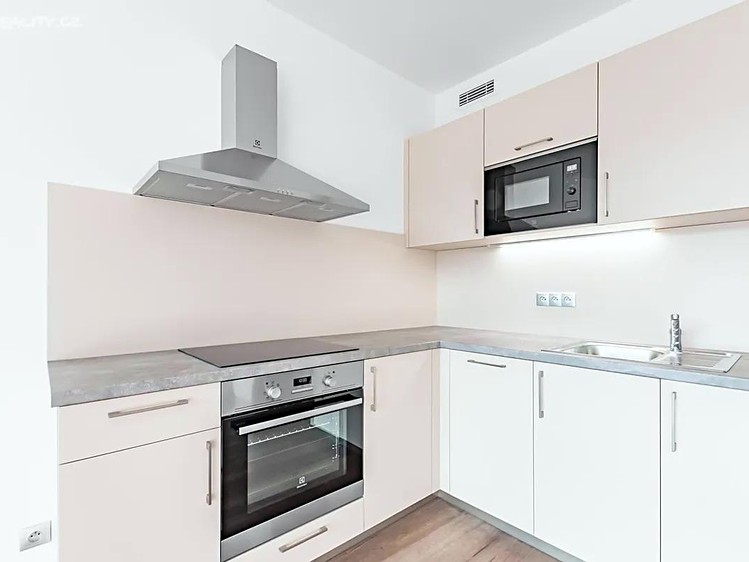 Wohnung 1+kk zur Miete, 36 m² (9 von 10)