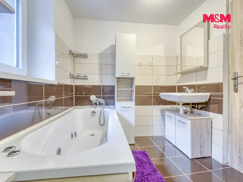 Prodej rodinného domu 142 m², pozemek 269 m², Postřekov – náhled fotky 3