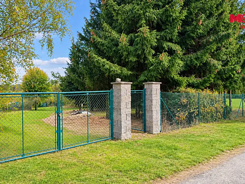 Prodej stavebního pozemku 653 m², Senožaty – náhled fotky 3