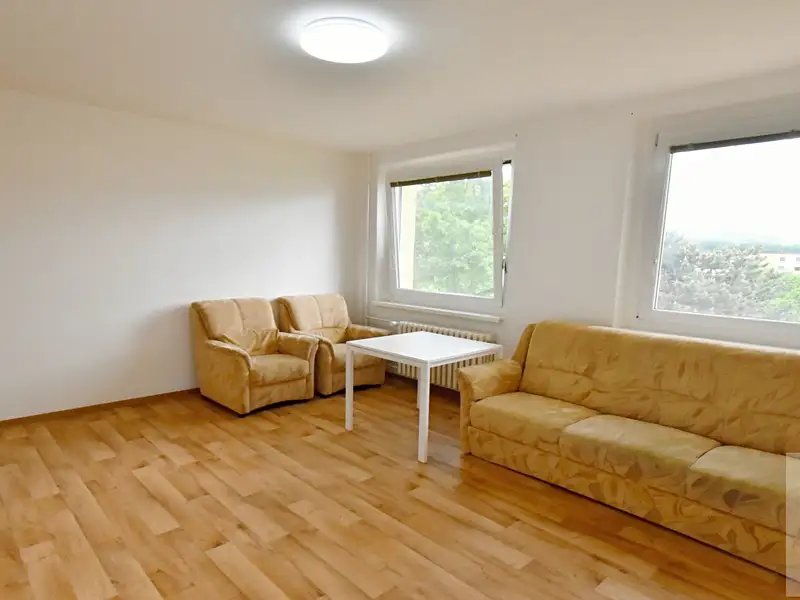 Pronájem bytu 1+kk 32 m², Ústí nad Labem – náhled fotky 2