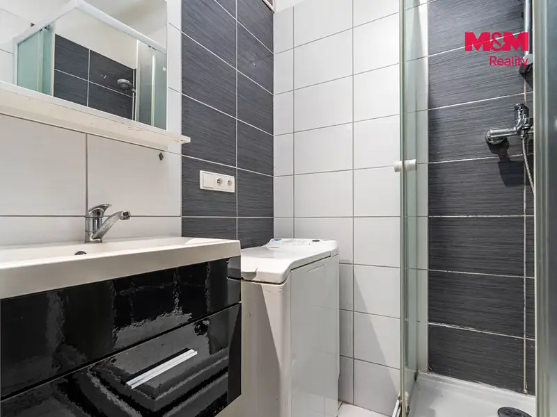 Prodej bytu 3+kk 56 m², Praha – náhled fotky 2