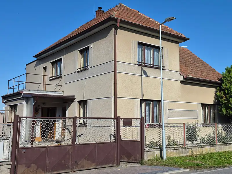 Prodej rodinného domu 112 m², pozemek 911 m², Hořátev – náhled fotky 1