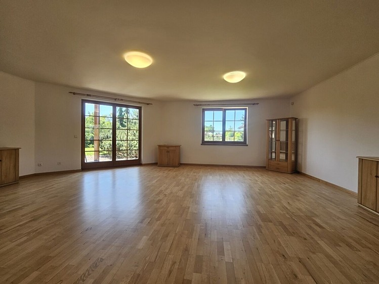 Haus zum Kauf, 252 m² (3 von 30)