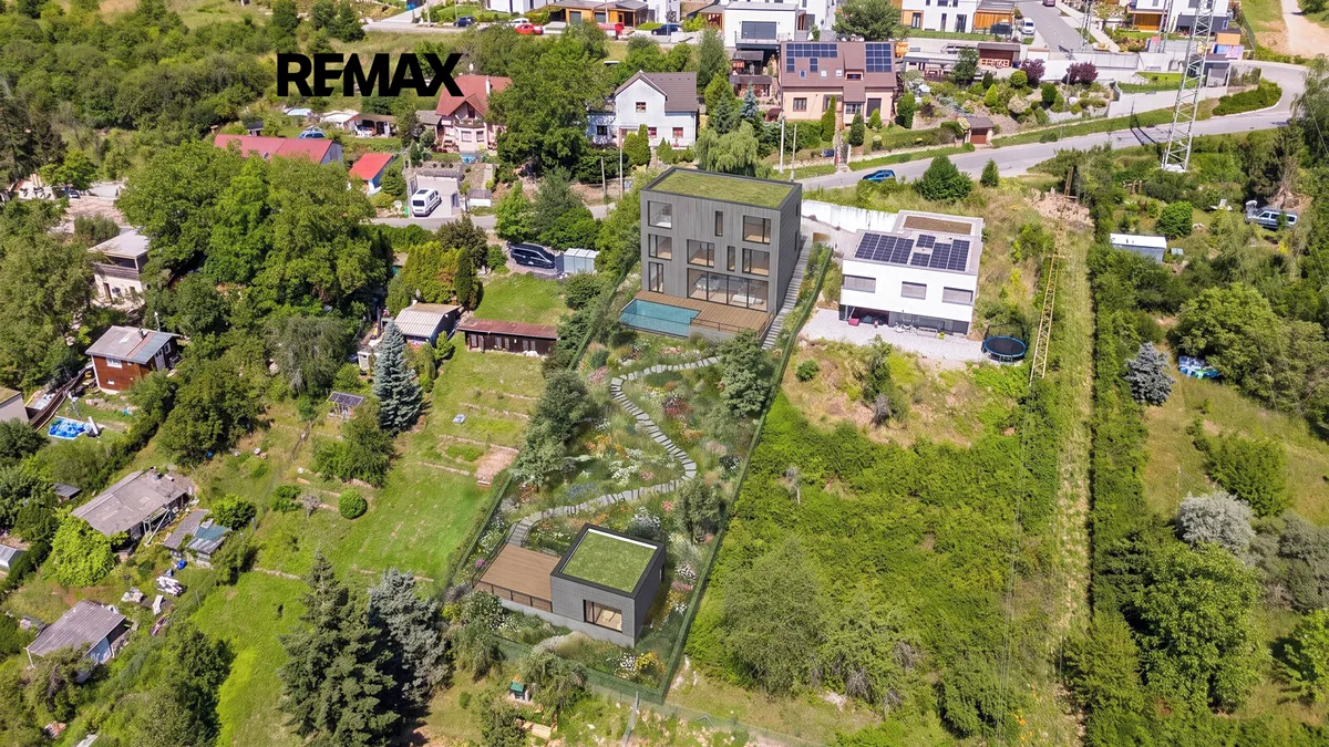 Prodej stavebního pozemku 1258 m²