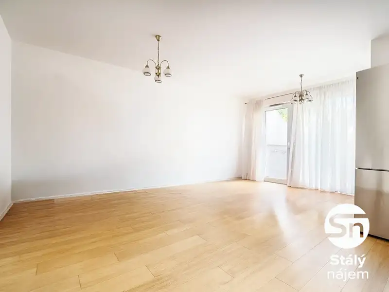 Pronájem bytu 2+kk 73 m², Praha – náhled fotky 2