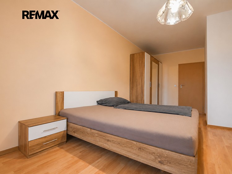 Pronájem bytu 2+kk, 70 m² (10 z 17)