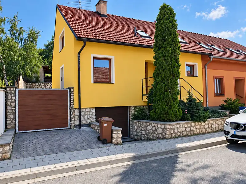 Prodej rodinného domu 210 m², pozemek 2331 m², Mikulov – náhled fotky 3