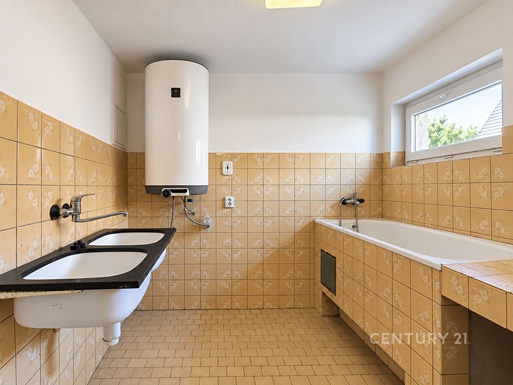 Prodej domu, 210 m² (21 z 33)