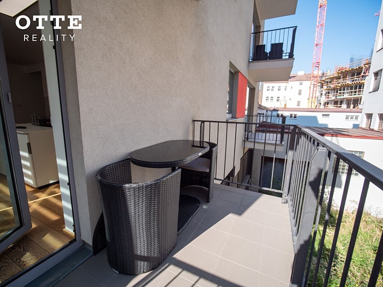 Квартира 2+kk на продаж, 59 м² (26 з 36)