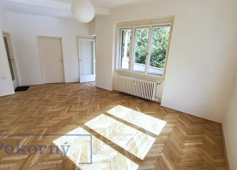 Prodej bytu 3+1 86 m², Praha – náhled fotky 3