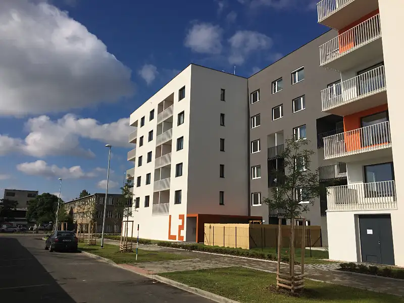 Pronájem bytu 1+kk 49 m², Praha – náhled fotky 2