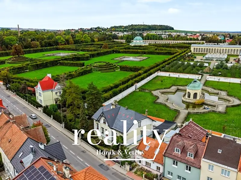 Prodej rodinného domu 164 m², pozemek 1287 m², Kroměříž – náhled fotky 2