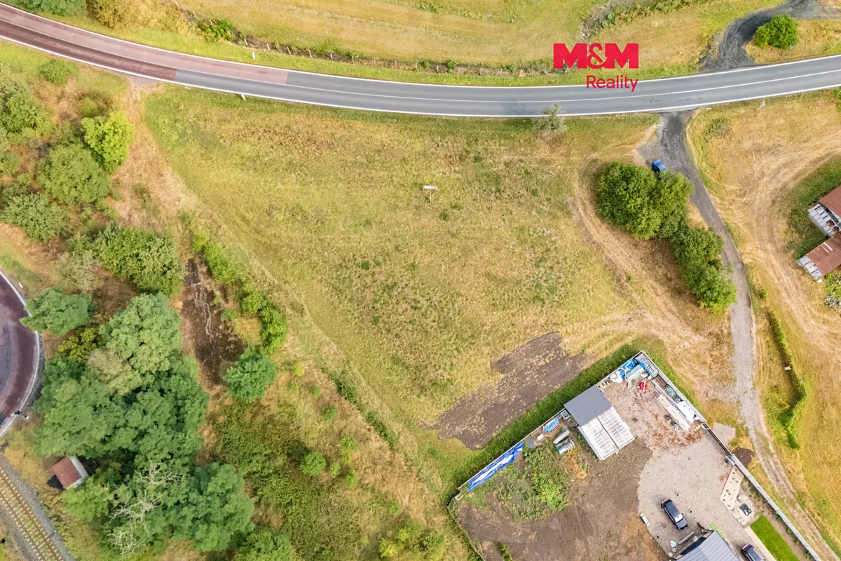 Prodej stavebního pozemku 1226 m²