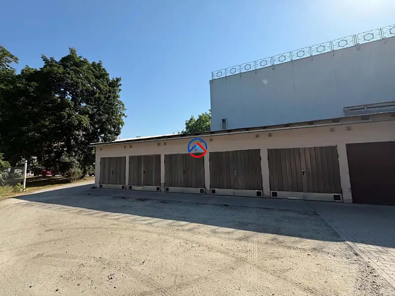 Pronájem garáže 18 m², Šumperk – náhled fotky 1