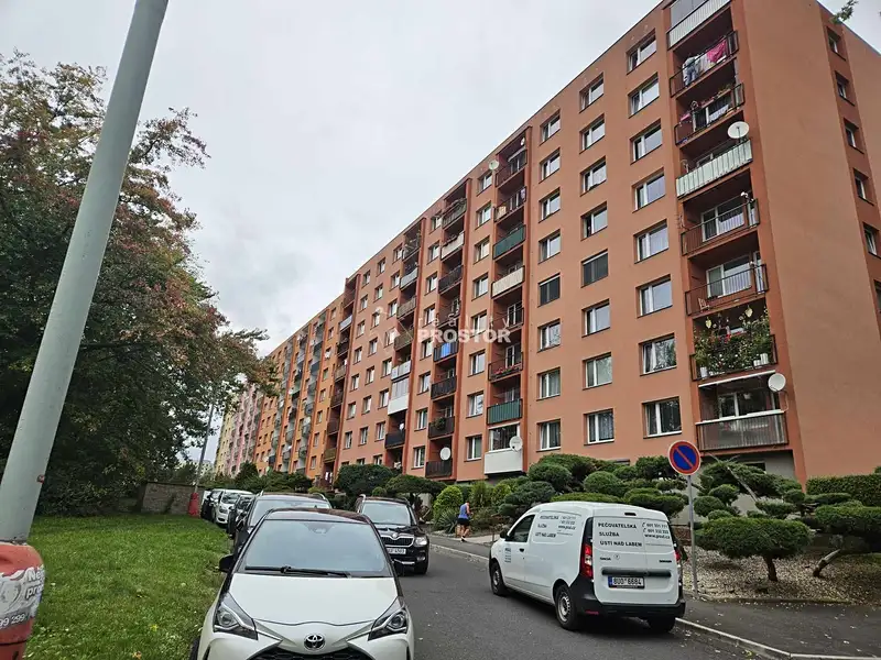 Pronájem bytu 1+1 37 m², Ústí nad Labem – náhled fotky 1