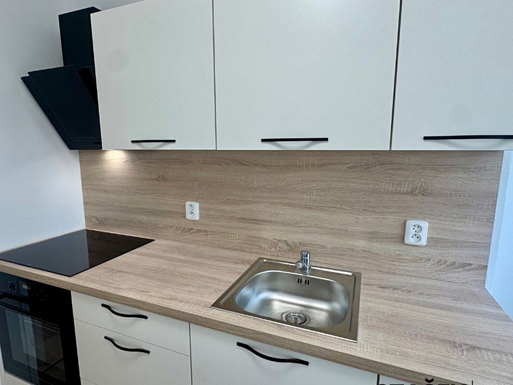 Квартира 3+1 в оренду, 65 м² (2 з 16)