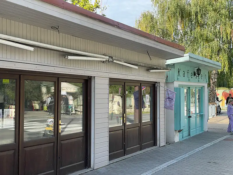 Prodej obchodního prostoru 54 m², Karlštejn – náhled fotky 3