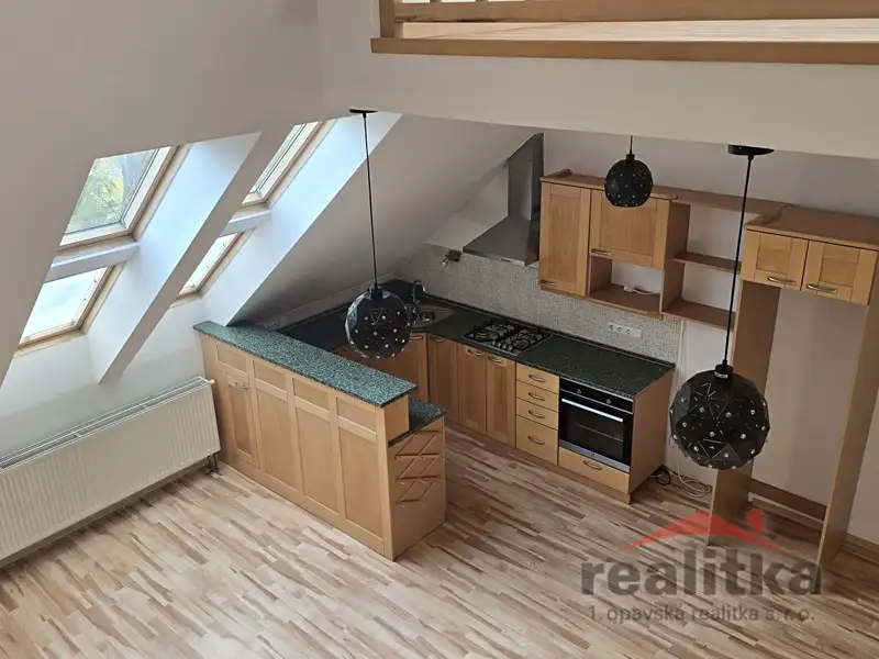 Prodej bytu 3+kk 98 m², Opava – náhled fotky 1