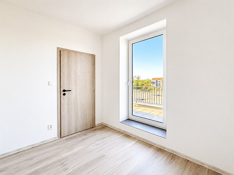 Pronájem bytu 3+kk, 42 m² (4 z 13)