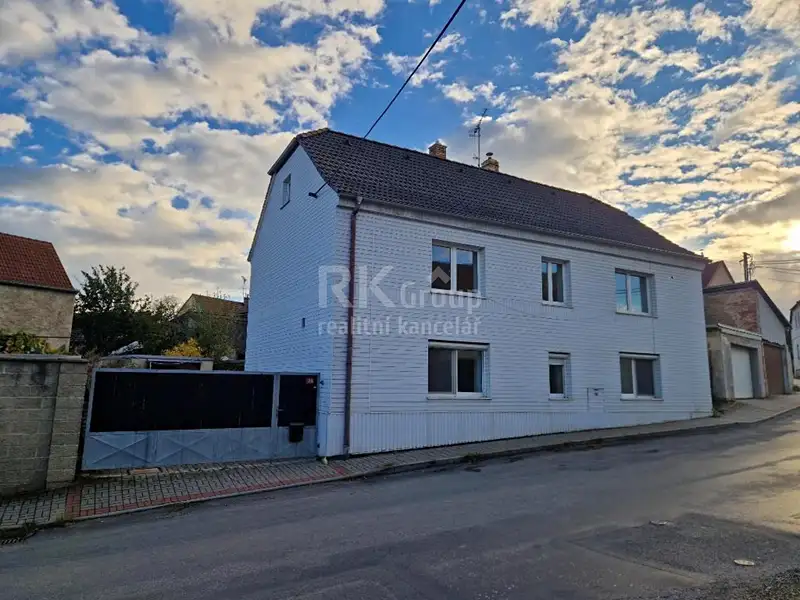 Pronájem rodinného domu 120 m², pozemek 487 m², Přelíc – náhled fotky 1