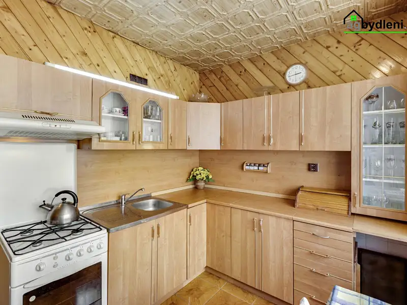 Prodej bytu 3+1 65 m², Bor – náhled fotky 2