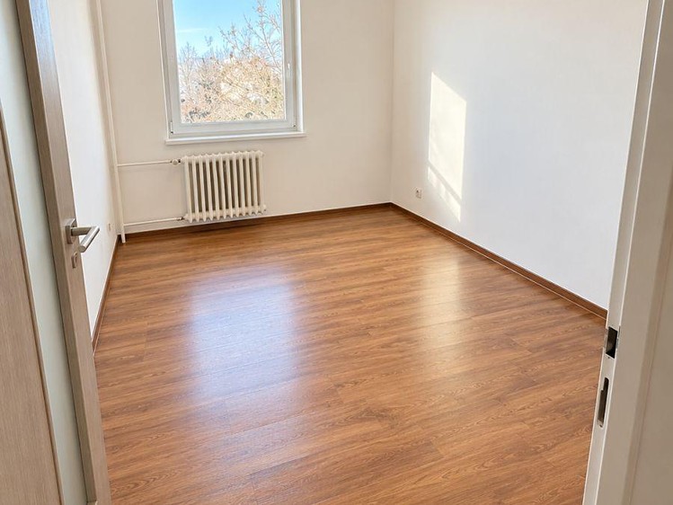 Квартира 3+kk в оренду, 63 м² (4 з 7)