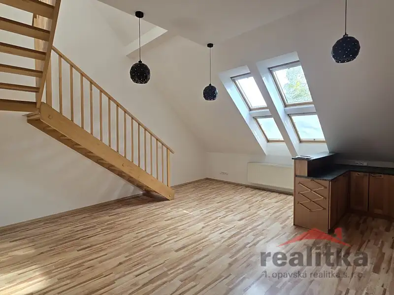 Prodej bytu 3+kk 98 m², Opava – náhled fotky 2