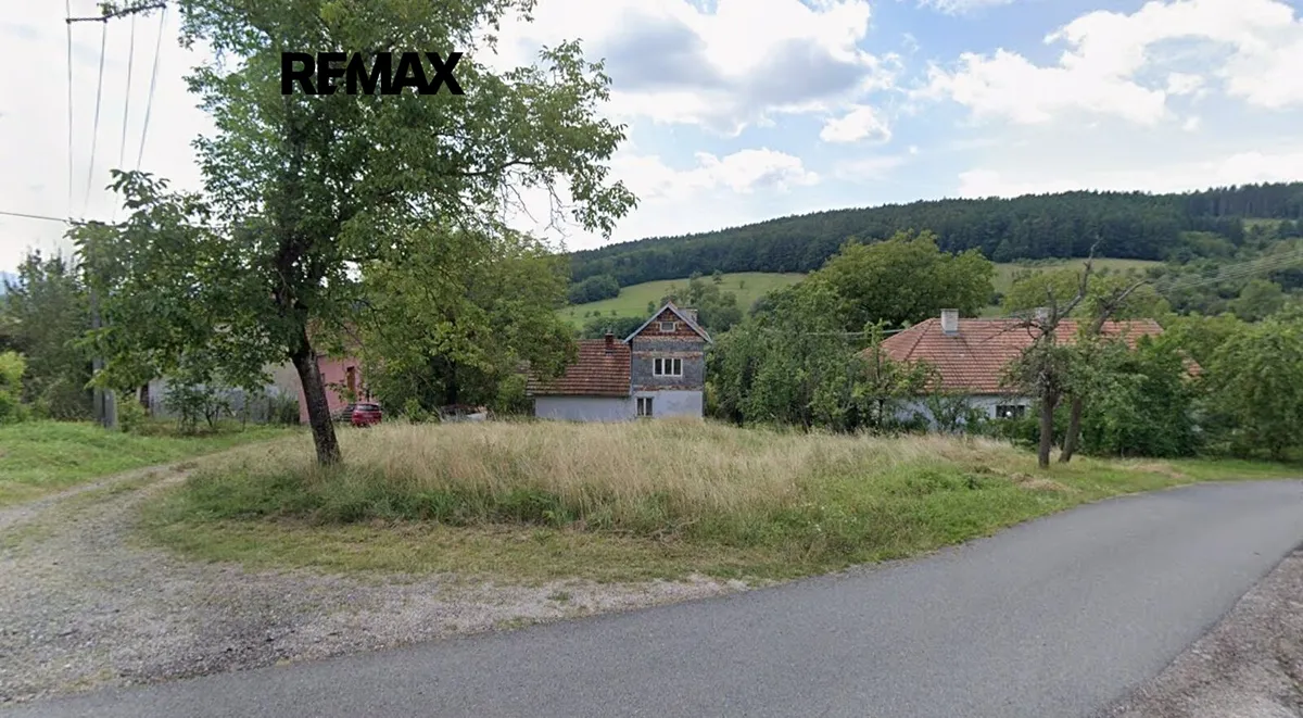 Prodej stavebního pozemku 313 m²