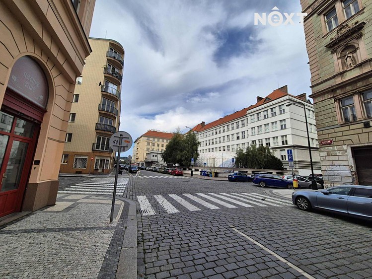 Pronájem bytu 2+kk, 46 m² (16 z 17)