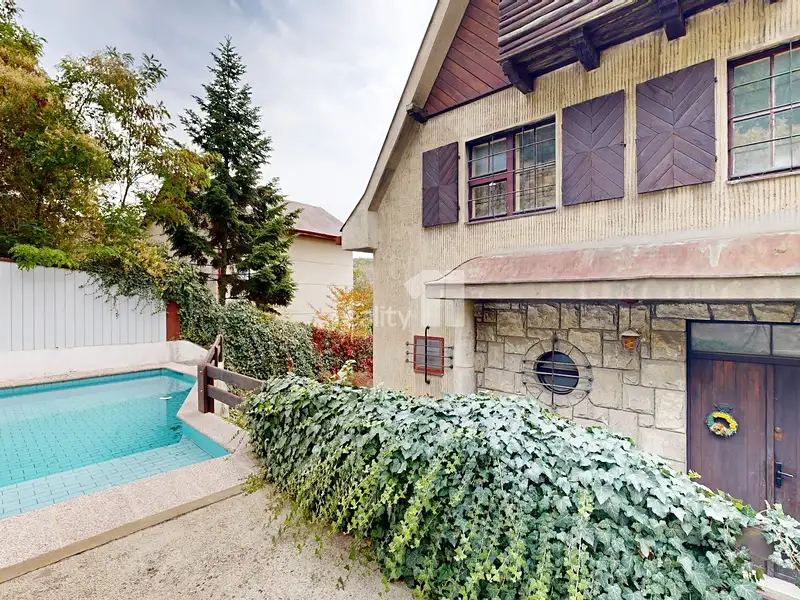 Prodej vily 293 m², pozemek 791 m², Praha – náhled fotky 1