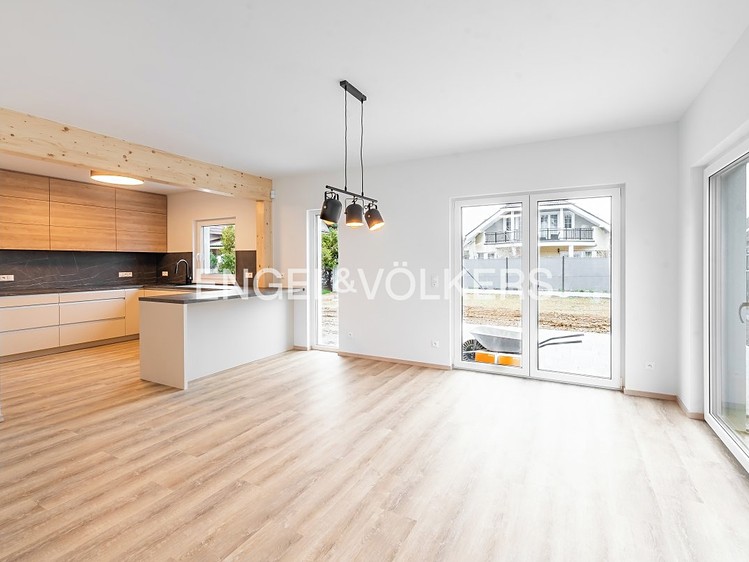 Будинок в оренду, 167 м² (1 з 16)